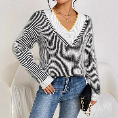 Monochrome Knit Pullover